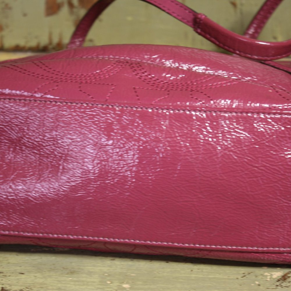 Coach patent leather fuchsia bag - Picture 4 of 6